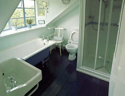 Deluxe bathroom with freestanding bath, deluxe power shower and of course stunning views.