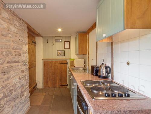 Oak Cottage has a well equipped, compact kitchen