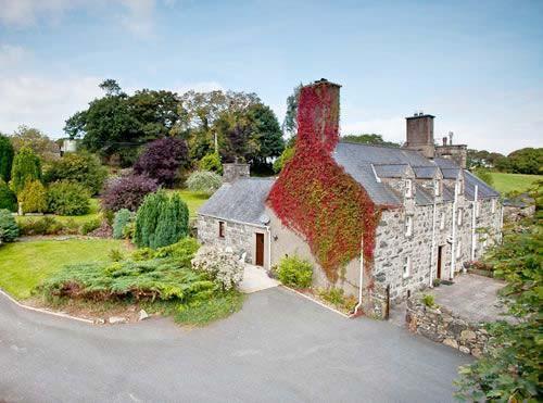 Betws Bach cottage