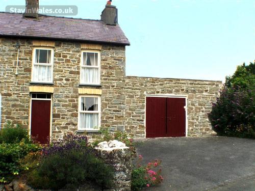 Gorgeous Welsh Stone Cottage
