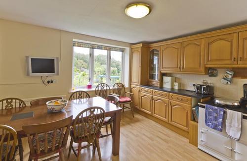 The large kitchen at Slade Cottage.