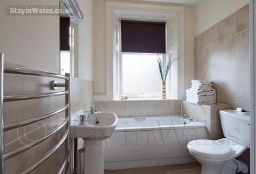 En-suite bath and shower room