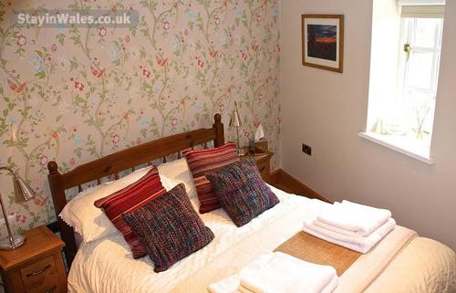 Ffynnon Fach double bedroom