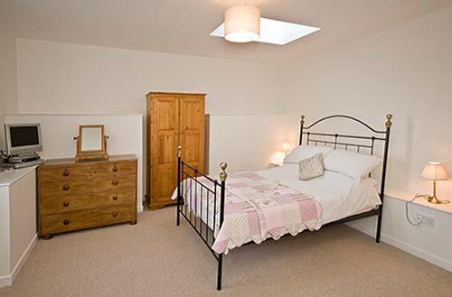 Double bedroom metal bed has now been replaced with a solid beech wood bed Pictures to follow asap