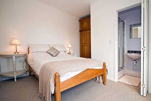 The en-suite double bedroom