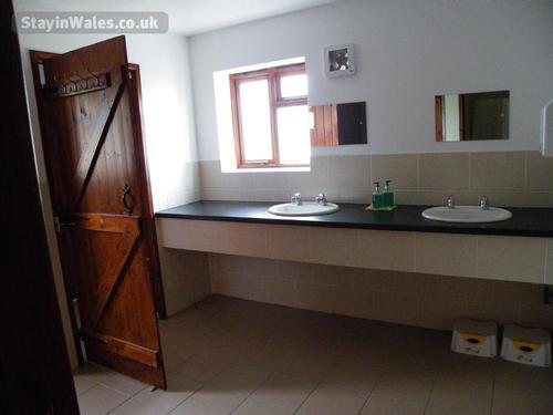 Shower Block