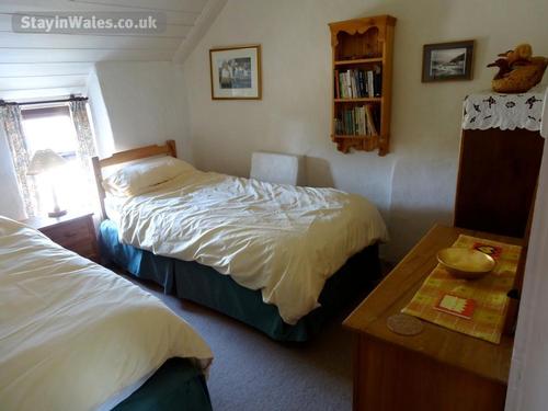 Second bedroom