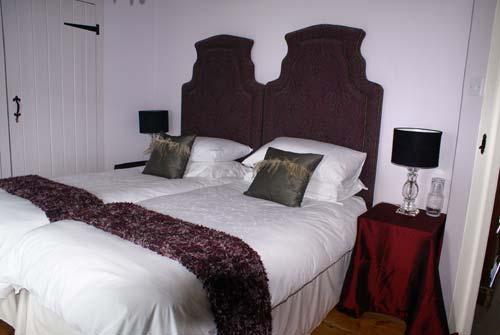 Bedroom 3 (twin)