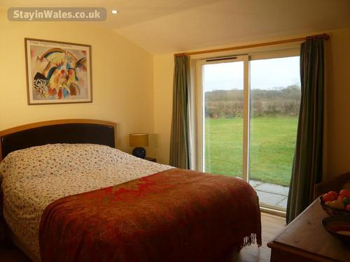 Landsker House bedroom