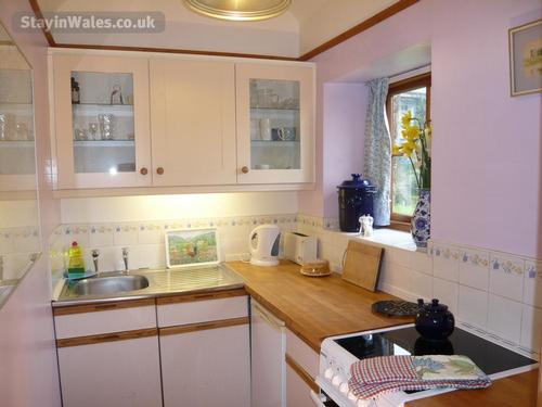 Loveston Barn Kitchen