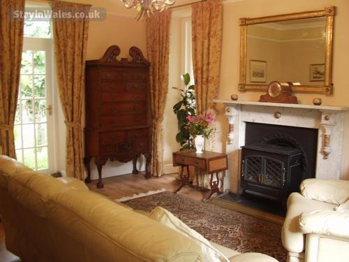 Drawing room/lounge