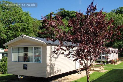 Caravan setting at Cardigan Bay holiday Park