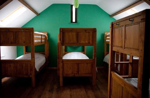 Large dormitory room sleeps 10