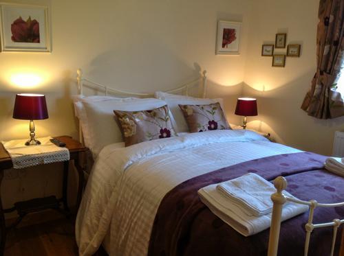 Hunters Lodge - bedroom