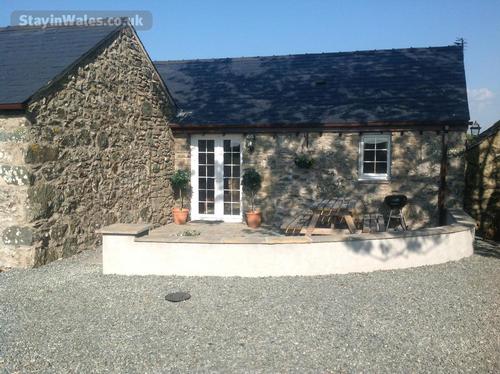 Hunters Lodge cottage, sleeps 8 in 3 bedrooms