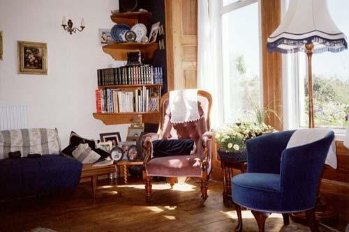 The guest lounge