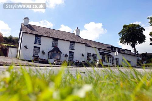 The Fforest Inn