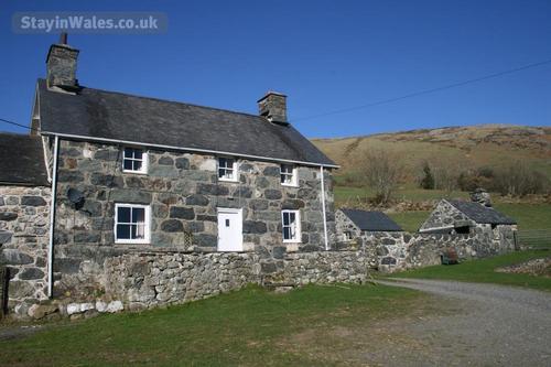 Nantcaw Fawr Farmhouse