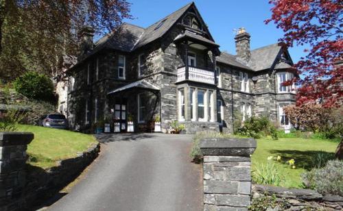 Mary''s Court Apartment within easy walking distance to the centre of Betws-y-Coed.