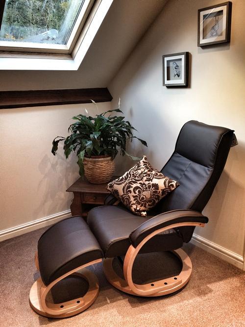 Recliner.