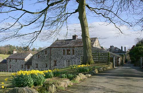 The Coach House - sleeps 7 to 12