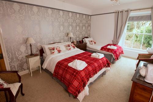 Farmhouse Cottage