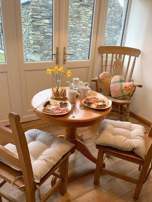 Dining table
