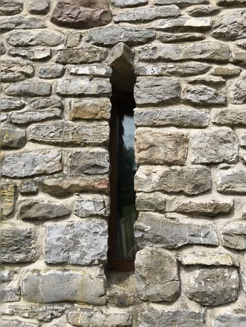 An arrow slit window