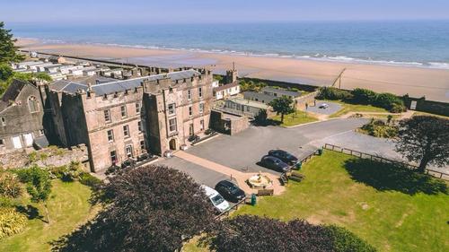 Amroth Castle
