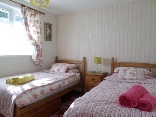 Twin bedroom
