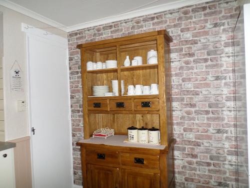 Kitchen dresser