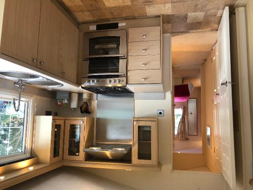 Well equipped kitchen