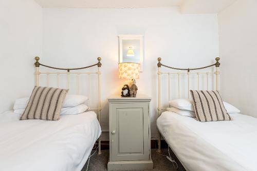 Dove Cottage Twin