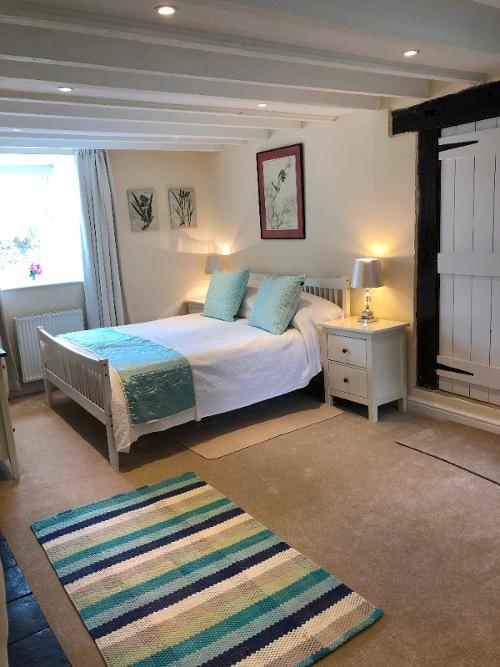 Comfy 5ft memory foam mattress