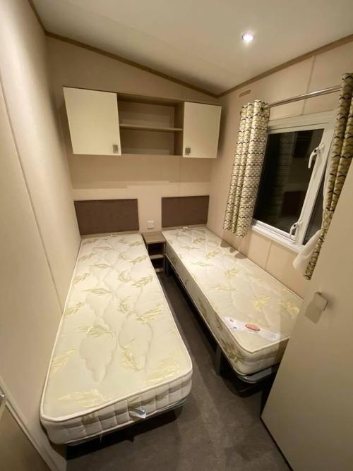 Single bedroom
