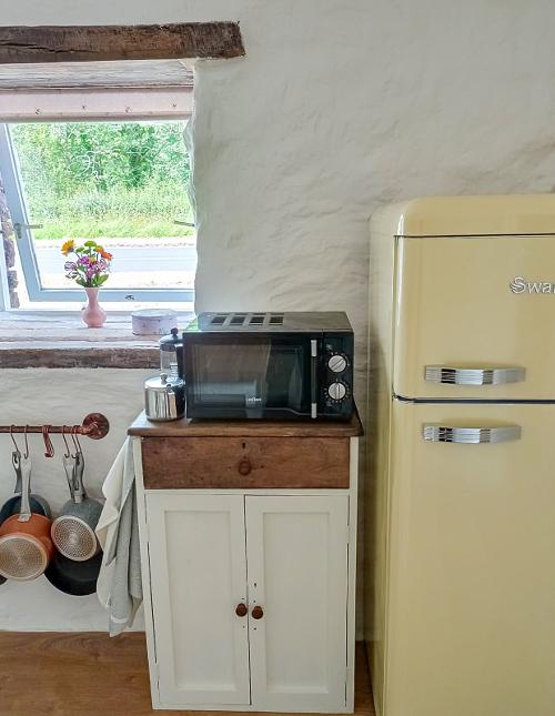 Arch Cottage -kitchen